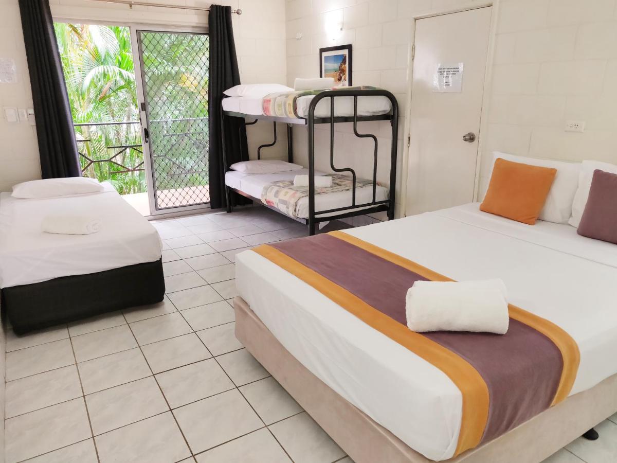 Coconut Grove Holiday Apartments Darwin Esterno foto
